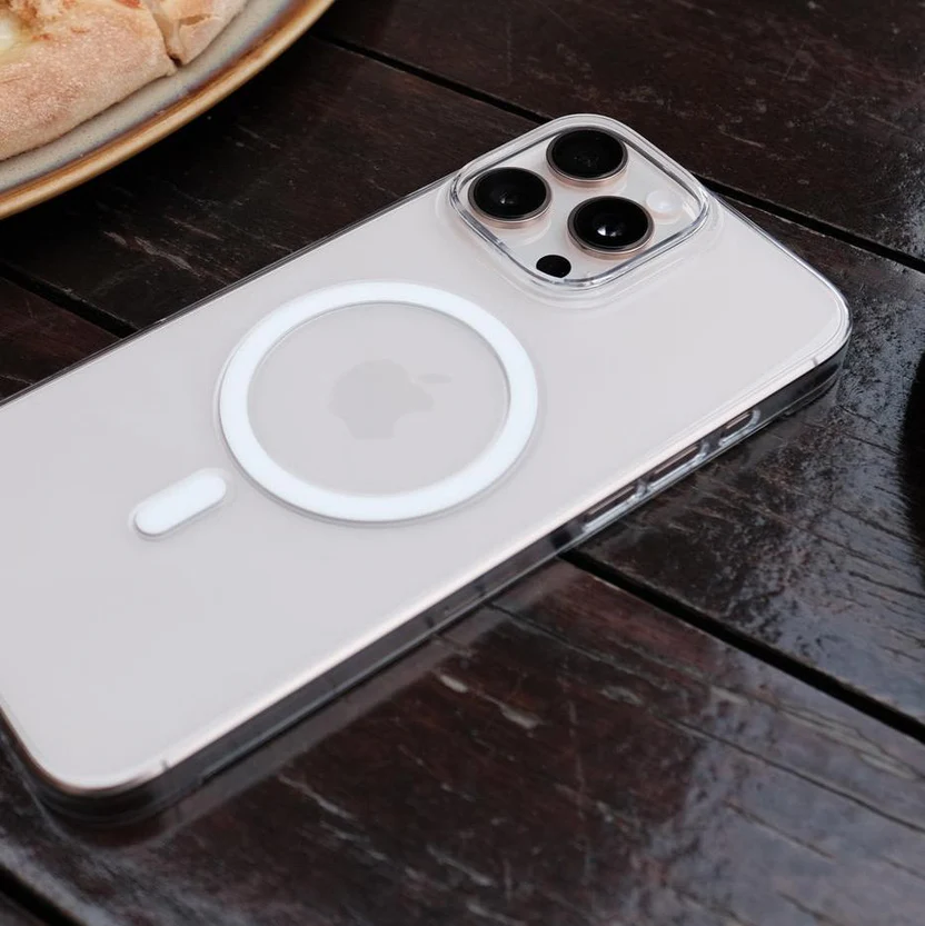 Anti Yellow MagSafe Transparent Clear Case For iPhone